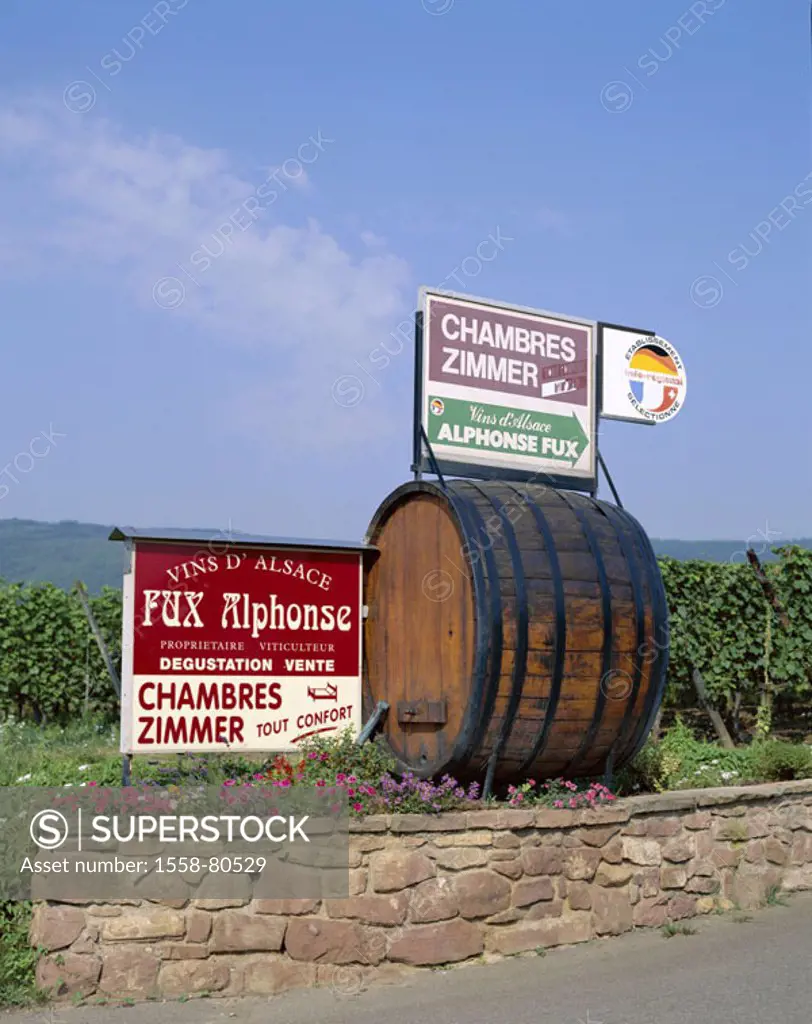France, Alsace, roadside, wall,  Wine barrel, signs, hint,  Room rental  Europe, wine-growing area, wine-growing region, wine-growing, trips, borderla...