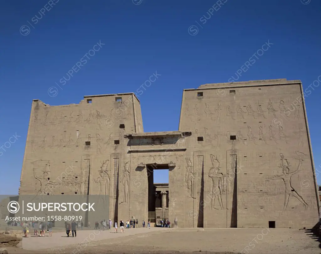 Egypt, Edfu, Horus-Tempel,  Pylon, visitors,   Idfu, culture, temple installation, sight, Horus temples, old-Egyptian, ruin place, remains, ruins, ent...