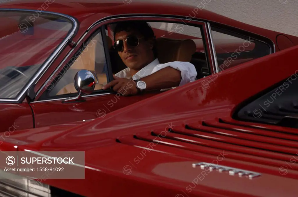 Man, old-timers, Ferrari ´Dino´, red,  Gaze, side windows, cool, detail only editorially Series, 20-30 years, 30-40 years, dark-haired, glasses, Motor...