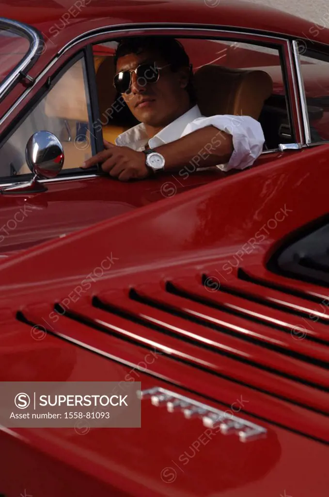 Man, old-timers, Ferrari ´Dino´, red,   Gaze, side windows, cool, detail only editorially Series, 20-30 years, 30-40 years, dark-haired, glasses, Moto...