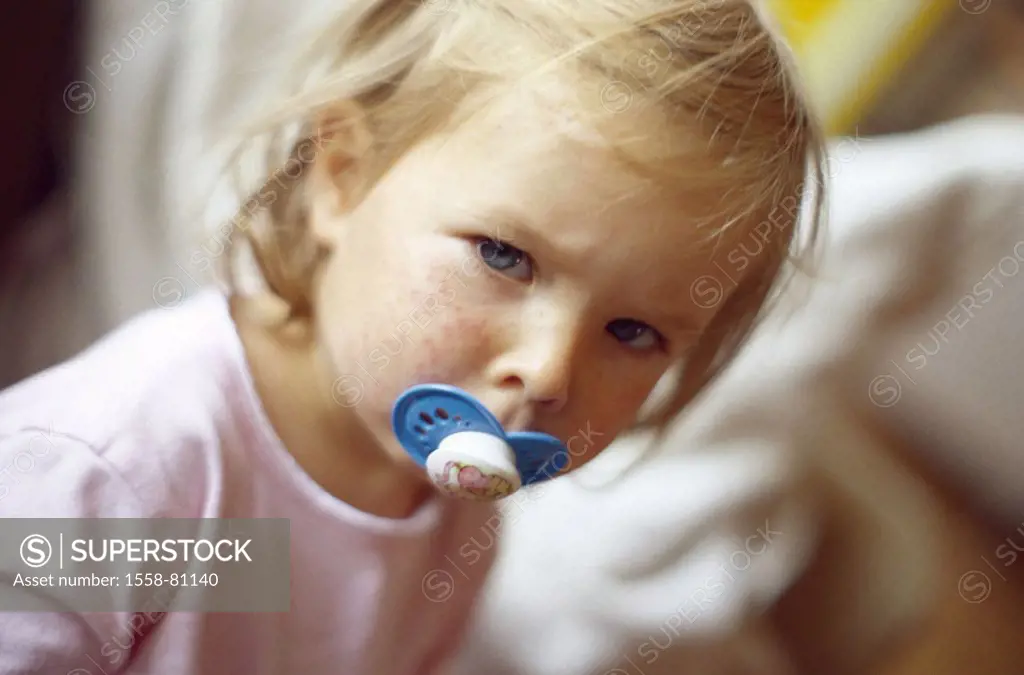 Child, pacifiers, serious, sick, German measles, Portrait  Toddler, girls, 2 years, gaze camera annoyed, unsatisfied critically, illness, infectiously...