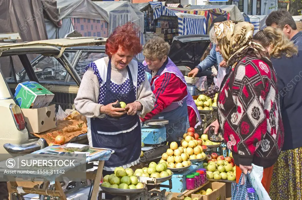 Ukraine, Tscherkassy, market, fruit stand, Market women, customers,  Europe, Eastern Europe, city, market events, farmer market, food market, market s...