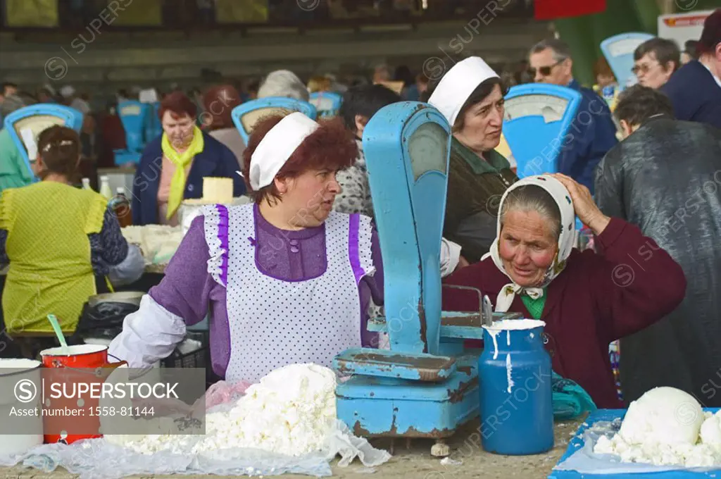 Ukraine, Tscherkassy, covered market, Market women Europe, Eastern Europe, city, market, market events, food market, women, sales associates, cars, pr...