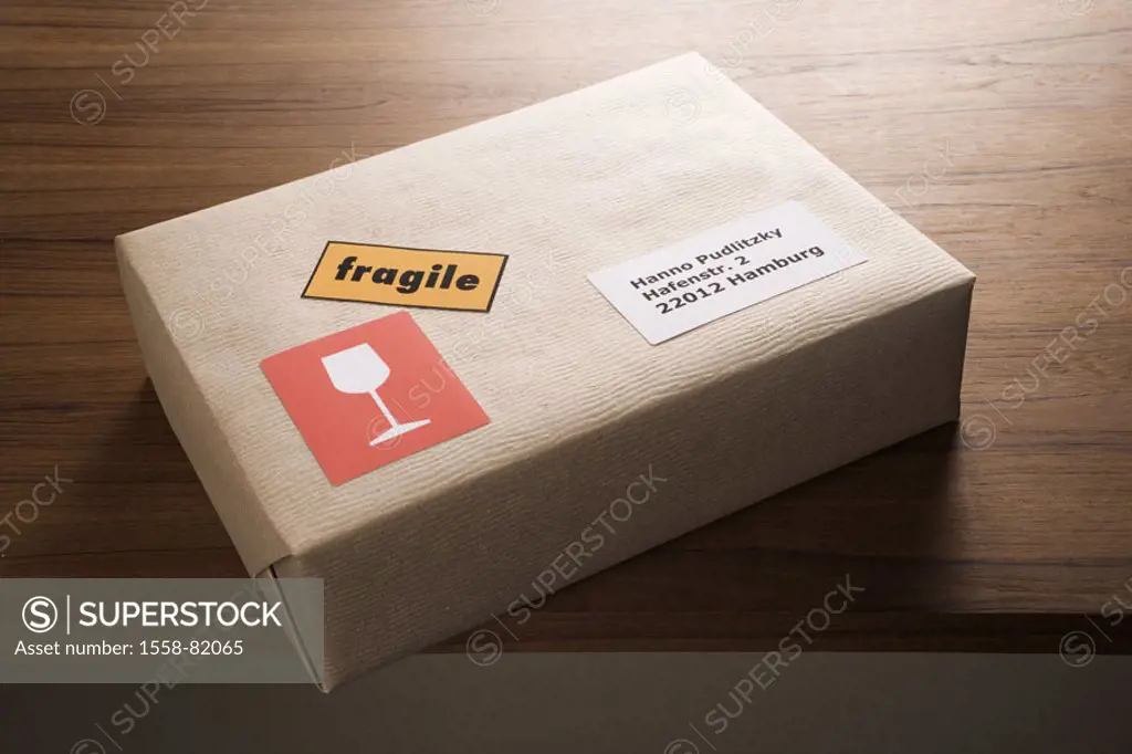 Package, address stickers, labeling,  ´fragile´, fragile   Series, mail, packet, carton, parcel, package, shipping, ware, program, packs, packing pape...