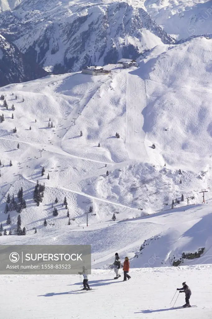 Austria, Vorarlberg, Gaschurn,  Skigebiet Silvretta novas, track,  Skiers, Berggasthof, Series, Europe, west Austria, Rätische Alps, Montafon, highlan...