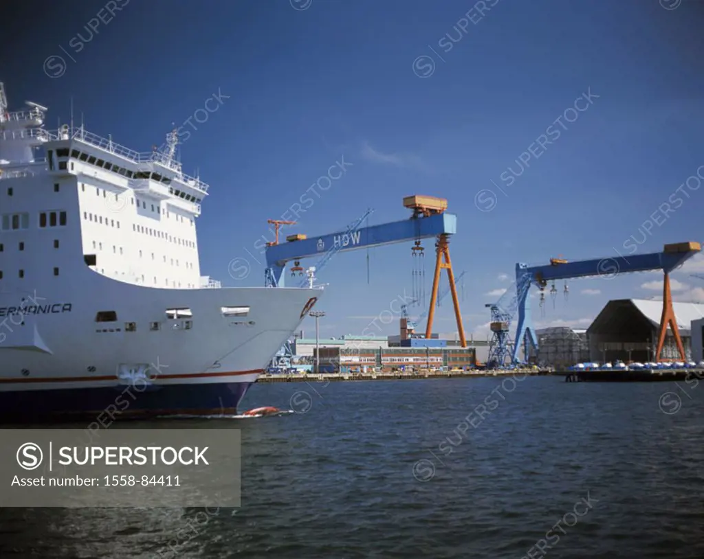 Germany, Schleswig-Holstein, Kiel,  HDW-Werft, cranes, ship, detail,  Europe, Central Europe, Northern Germany, port, shipyard, HDW, industry, Verlade...