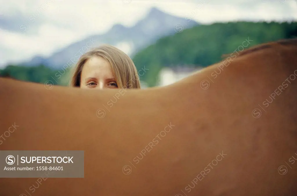 Woman, young, gaze, horsebacks, detail   Teenager, 20-30 years, blond, horsewoman, horse proprietress, leisure time, riding, concept, mysteriously, an...