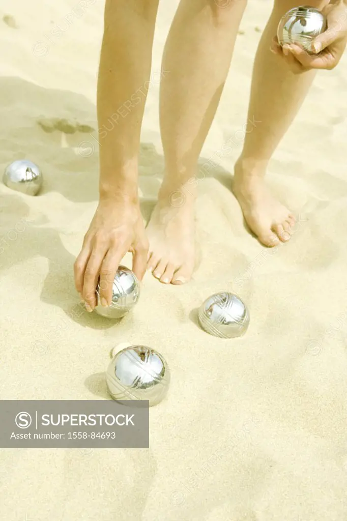 Boule-Spiel, sand, woman, detail, balls, lifts, summer,  Summer vacation, vacation, leisure time, recreational activities, hobby, game, ball game, Bou...