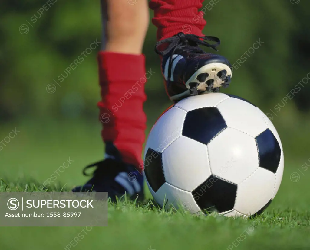 Meadow, boy, detail, legs, football, %0Aaufstützen, %0A%0ASerie, child, soccer players, football clothing, stockings, stopping short, red, football sh...