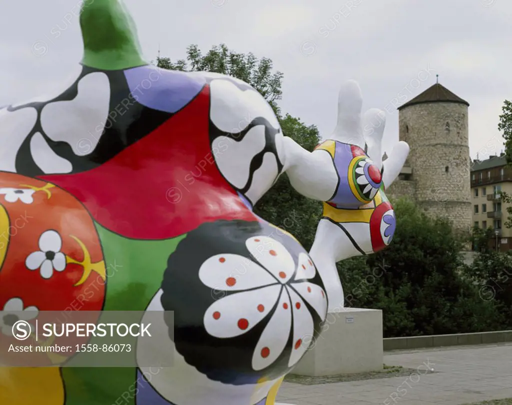 Germany, Lower Saxony, Hanover, Leibnitzufer, plastics ´Nanas´,  Artist Niki de Saint Phalle, Rope shores, type, art, sculptures, Nana-Skulpturen, art...