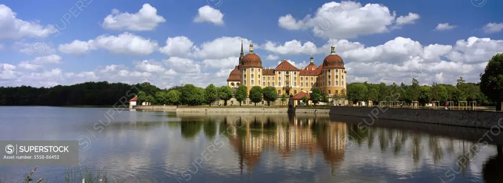 Germany, Saxony, close to Dresden,  Moritz castle, sea, summer,   Series, silver street, water palace, hunt palace, palace, baroque palace, style, bar...