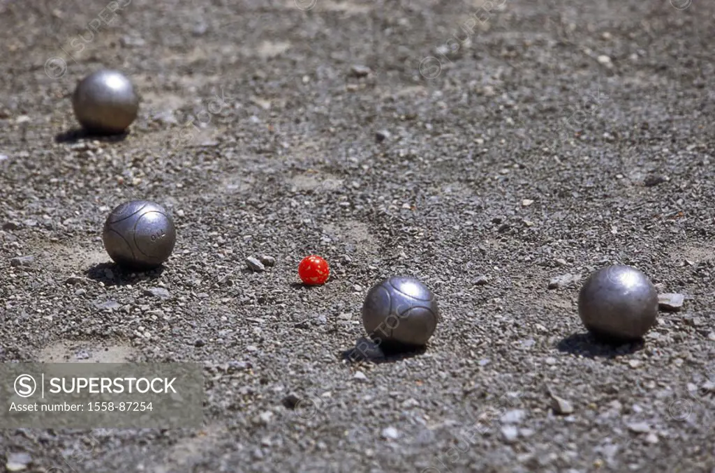 Grit ground, Boule-Kugeln, silver,  Goal ball, red,   Bocciakugeln, balls, approximately, metal balls, chrome, game, casual game, Boule, goal, proximi...
