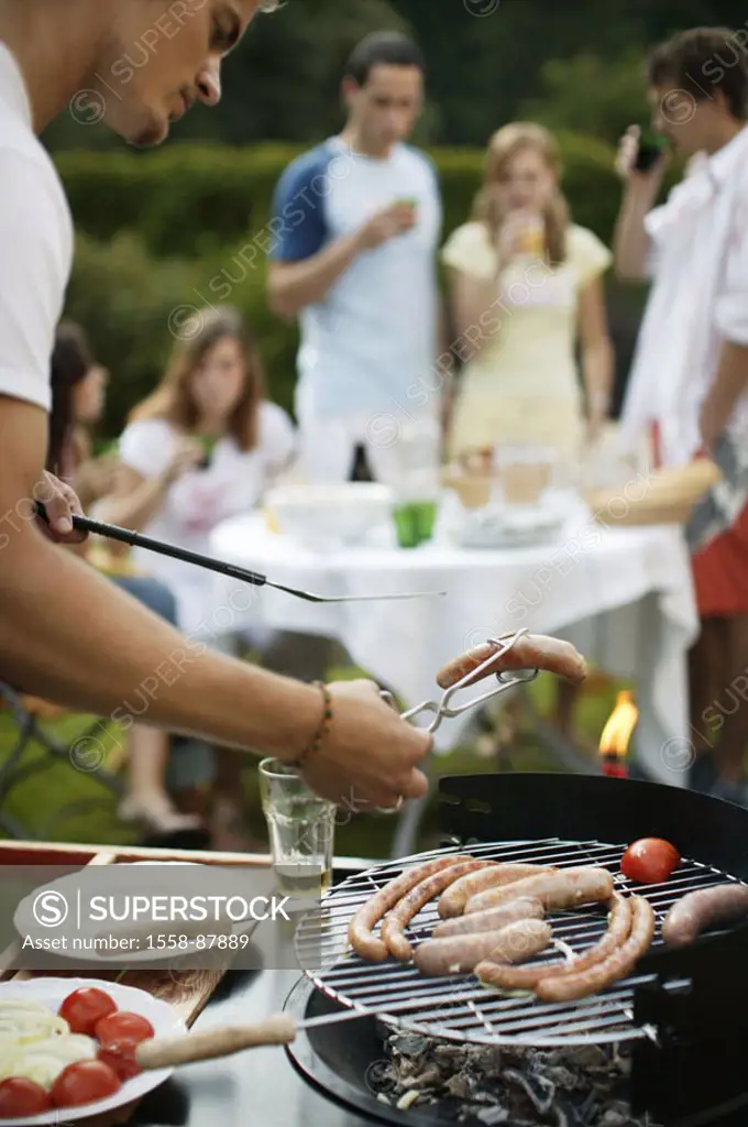 Garden, barbecue, guests, cook, grill,  Sausages, truncated, fuzziness,   Series, garden party, grill evening, summer evening, weekend, closing time, ...