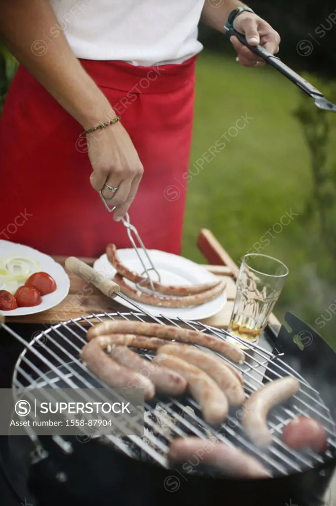 Garden, man, apron, detail, grill,  Sausages, frying,   Series, garden party, barbecue, grill evening, weekend, closing time, 20-30 years, grilling, o...