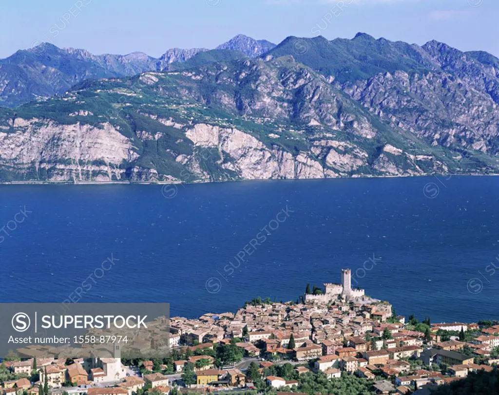 Italy, Venetien, Lake Garda, Malcesine,  ,   Series, North Italy, Lago of di Garda, mountains, sea, tourist center, castle, Scaligerburg, 13-14 Jh., a...