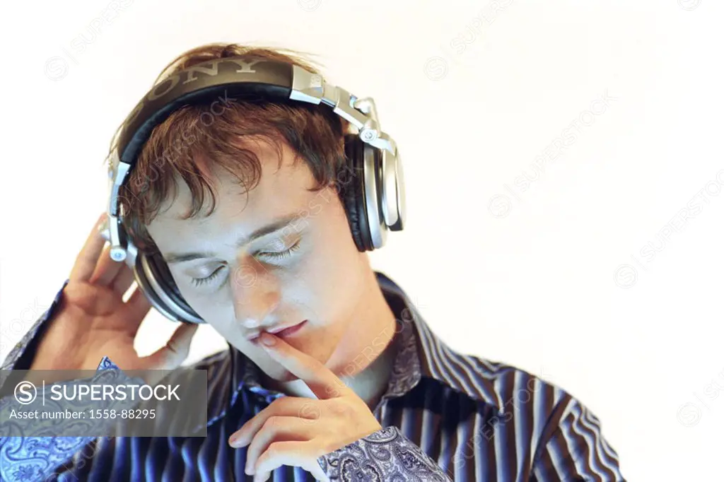 Man, young, headphones, music hears,  enjoys, portrait,   Series, 20-30 years, 25 years, single, favorite music, gesture quietly, listens, relaxen, re...
