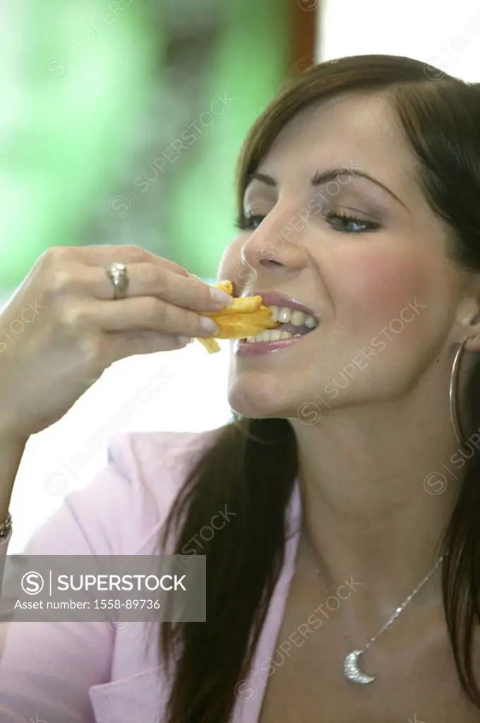 Woman, young, french frying, eat,  Portrait, truncated,   20-30 years, long-haired, finger food, , Junkfood, French frieze, frying, enjoying, greed, a...