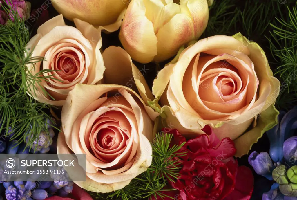 Flower bouquet, roses, blooms, close-up,  Quietly life,   Flowers, plants, nature, botany, Floristik, bouquet, Gesteck, skeins, flower skeins, rose bl...