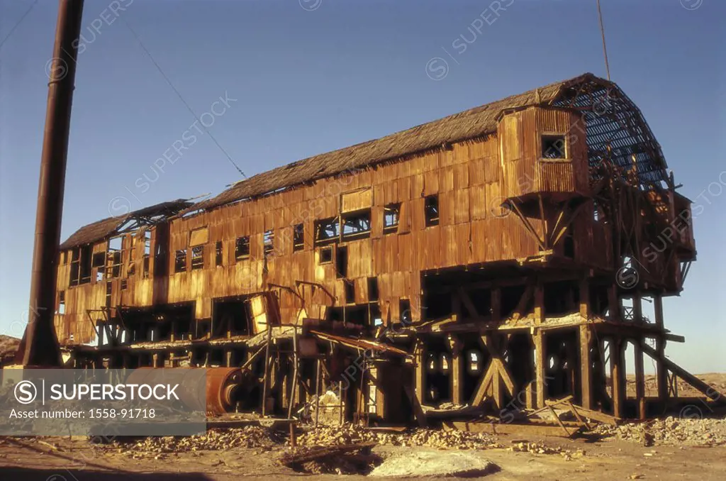Chile, Atacama-Wüste, Salinas,  formerly Salpeter-Mine, conveyor,  Buildings, corrugated iron, fall into dis,  Latin America, South America, North Chi...
