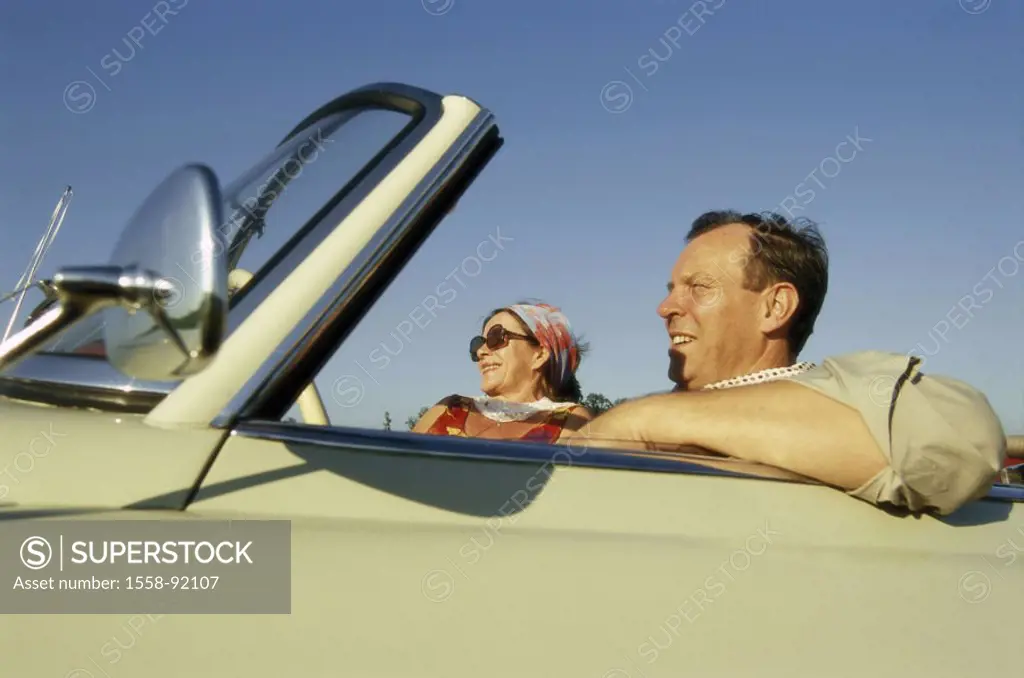 couple, well Age, old-timers, Cabrio, drives,  on the side, detail,   Series, 50-60 years, partnership, relationship, fun, smiling, happily, Lifestyle...
