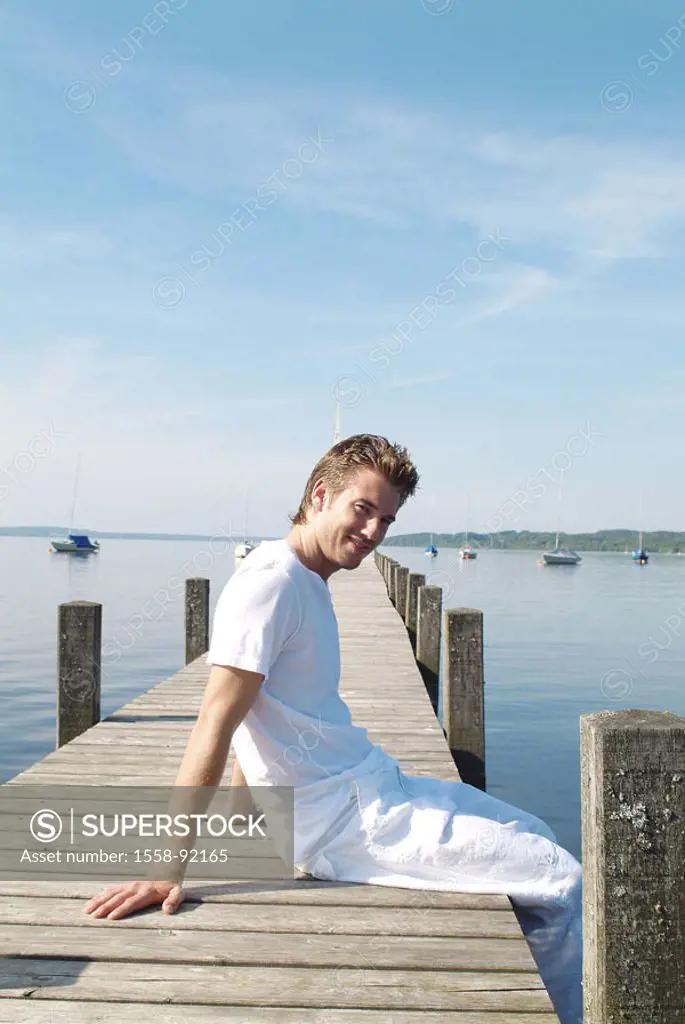 sitting man, young, sea, boat bridge,  on the side,   Series, 20-30 years, clothing, white, leisurewear, summer, outside, leisure time, recuperation, ...