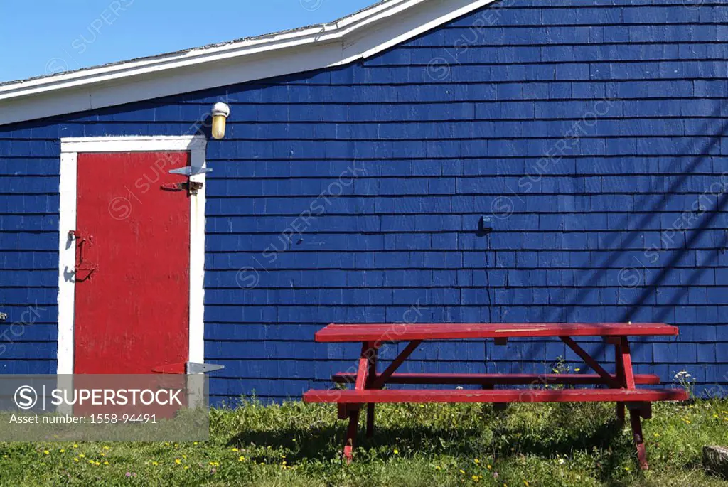 framehouse, facade, blue, door, bank, red,
