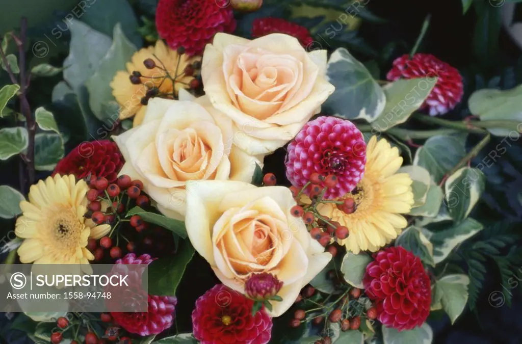 Flower bouquet, from above,    Flowers, bouquet, roses, dahlias, gerbera, blooms, colors, differently, ornament flowers slice flowers bloom heads, Flo...