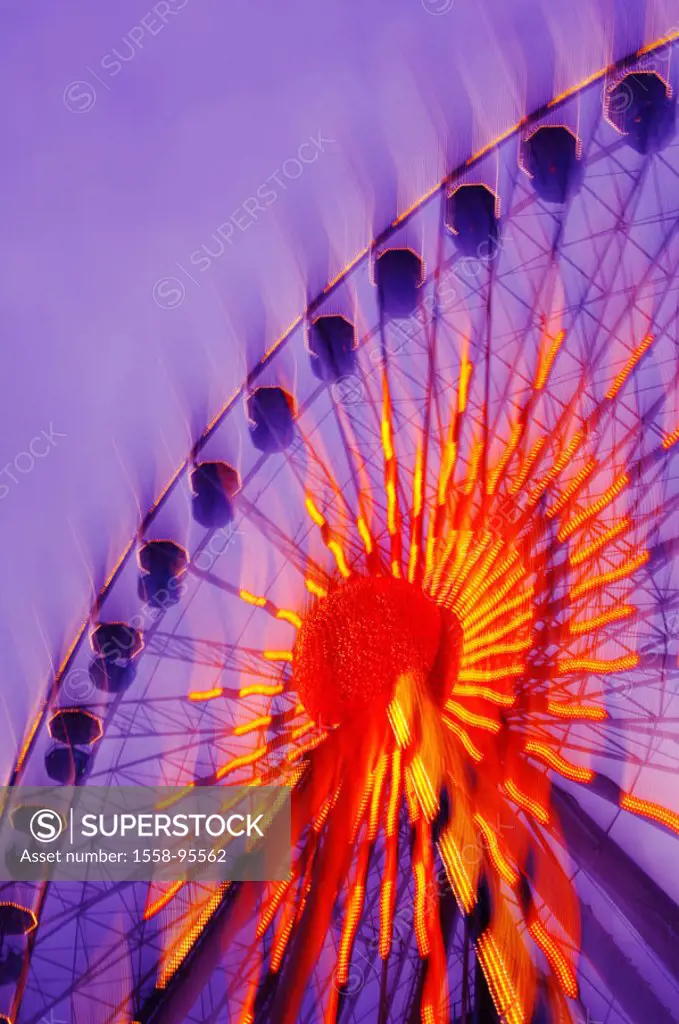 Giant wheel, detail, fuzziness, evening,
