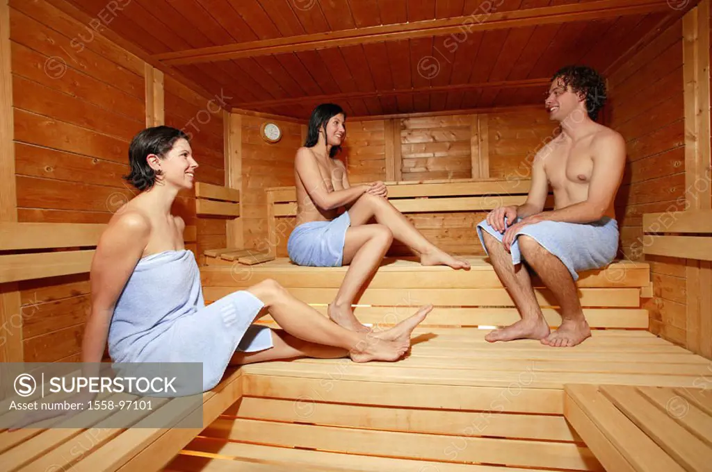 Sauna, women, man, towels,   sitting, relaxation NOT FREELY FOR TOURISM,  Series, 20-30 years, friends, sauna walk, together,  Gaze contact, conversat...