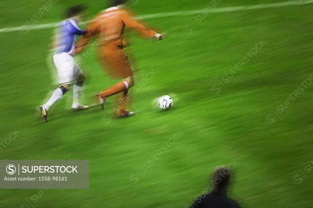 Soccer game, game scene, fuzziness,  , , Series, football, soccer games, players, soccer players, soccer players, movement, running, ball, shoots, use...