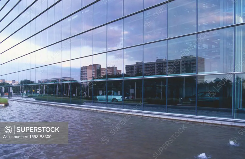 Germany, Saxony, Dresden,  Strasbourg place, VW work, glass Manufacture, reflection, only editorially,  Economy, buildings, facade, glass facade, fact...