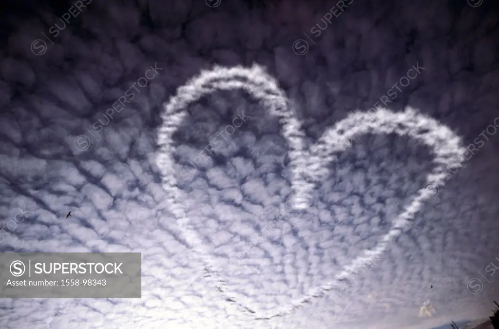 clouded sky, contrails,  Heart form, evening, M,  heaven, clouds, little cloud, lamb clouds, heart, heart-shaped, exceptionally, ingenuity, concept,...