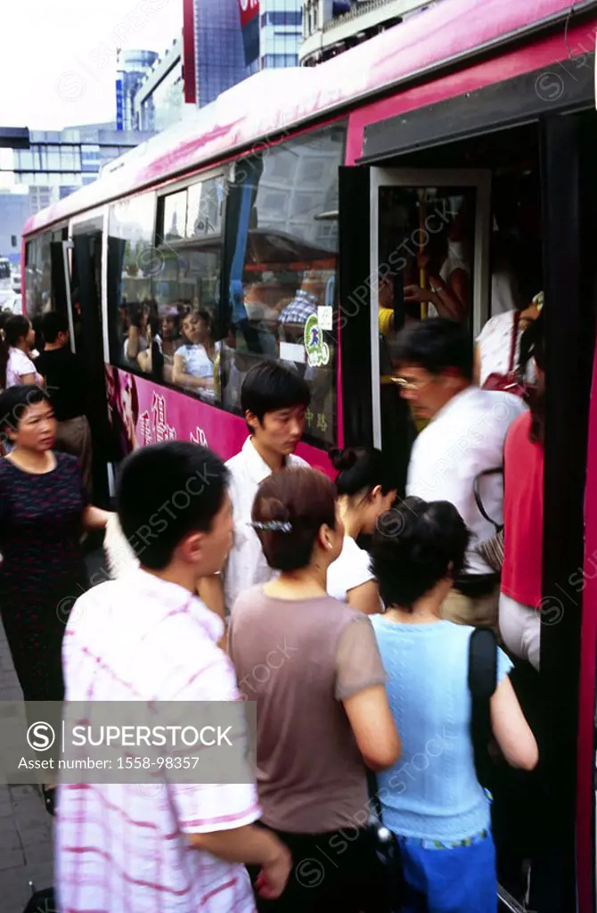 China, Shanghai, bus stop, Passengers, getting on, getting out, Fuzziness, , Asia, Eastern Asia, means of transportation publicly, bus, means of trans...