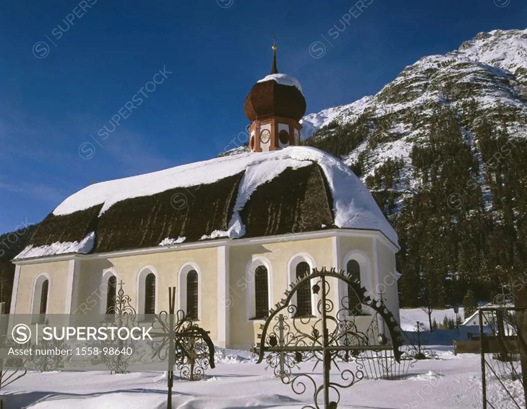 Austria, Tyrol, Leutasch,  Graveyard, church, winters,   North Tyrol, alpine region, buildings, crossed, diggers, snow-covered, crossed, wrought-iron,...