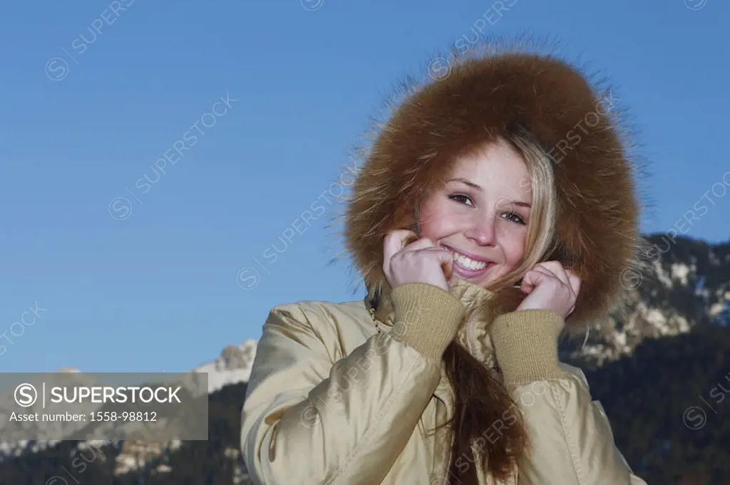 Woman, winter jacket, hood, laughing, Portrait,   Series, 20-30 years, winter clothing, headgear, gaze camera, cheerfully, kindly, naturalness, radiat...