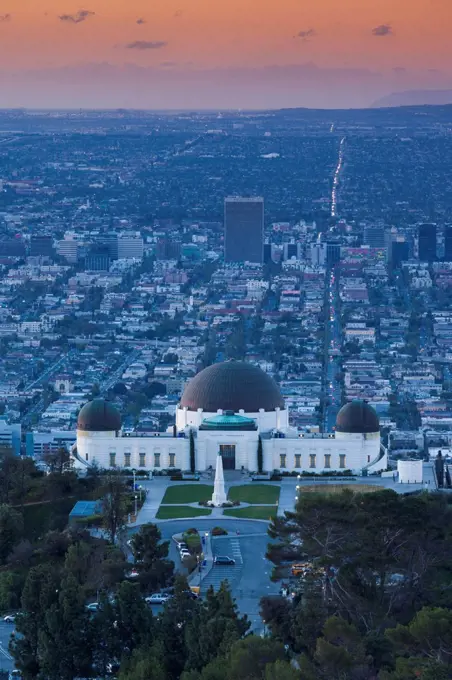 USA, California, Los Angeles, elevated view of the Griffith Park Observatory, dawn