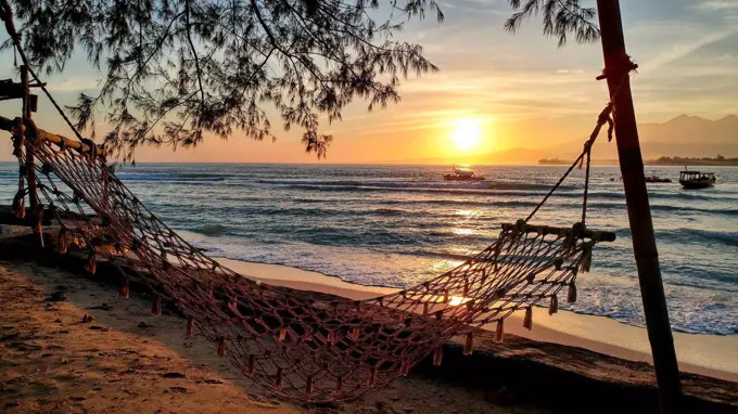 Indonesia, Gilli Meno, sunset, hammock