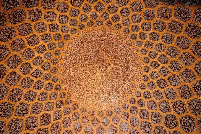 Interior ceiling of the Sheikh Lotfollah Mosque on Naghshe Jahan Square in Isfahan, Iran