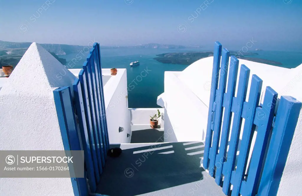 Imerovigli, Santorini. Cyclades. Greece.