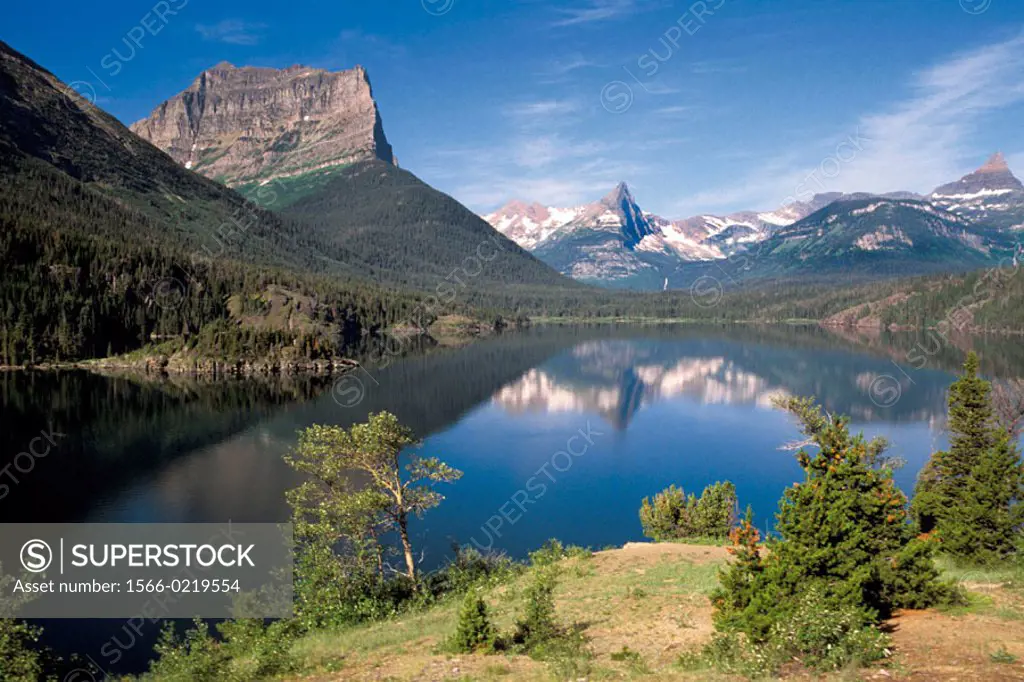 Sun Point View of Saint Mary´s Lake, Glacier Natural Park. Montana. USA.