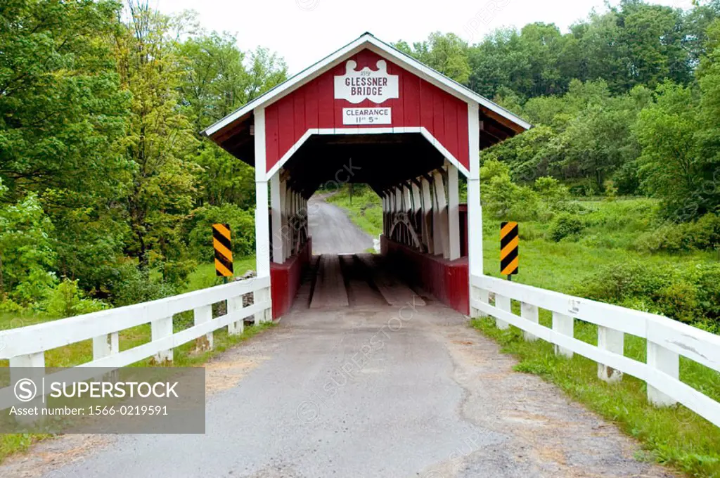 The wooden covered bridge Glessner in the county of Sommerset and township of Stoney Creek at Shanksville. Pennsylvania. USA