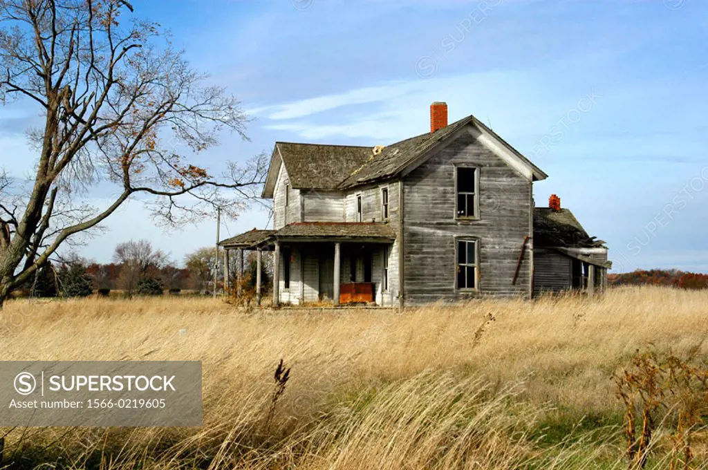 Deserted old farm, homestead along the North Eastern Indiana, Michigan, Ohio and border. USA.