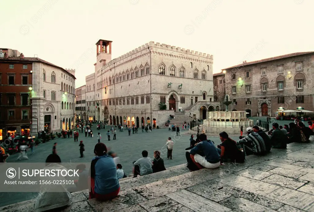 Main Square with Fontana Maggiore fountain. Perugia. Umbria. Italy