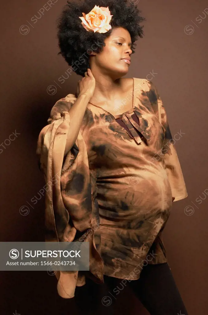 Image of Pregnant African American Woman
