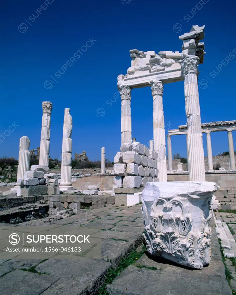 Trajan´s Temple. Ruins of Pergamum. Turkey