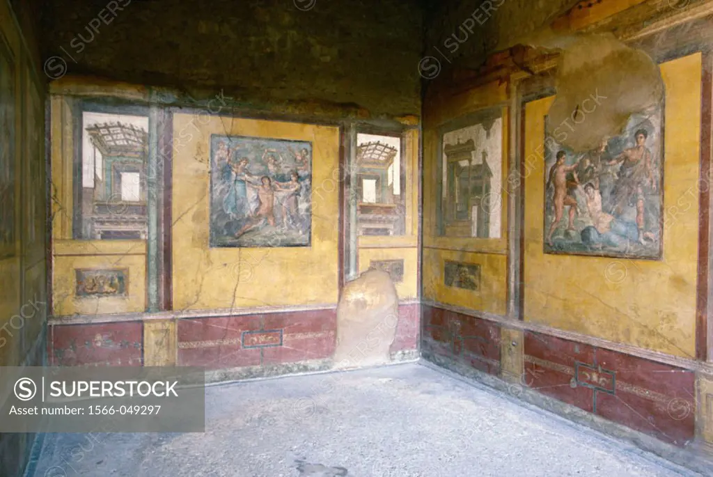 Frescos, room decorated in the Fourth Pompeian, or Ornamental, style. Ruins of House of the Vettii. Pompeii. Italy