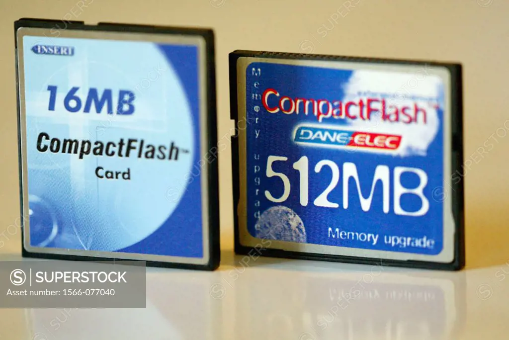 Flash cards for digital camera