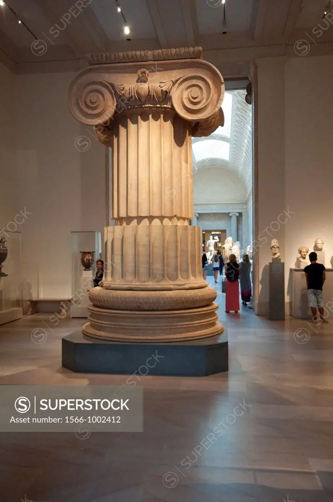 United States, New York City, Manhattan, East Side, Metropolitan Museum of Art, Column