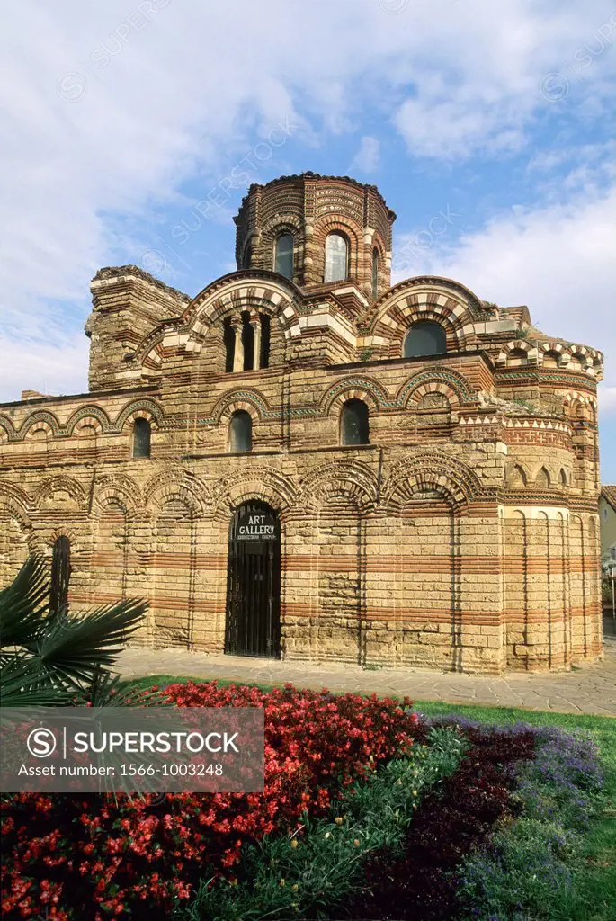 South view of the Church of Christ Pantocrator, Nesebar, Black Sea coast, Bulgaria, Europe