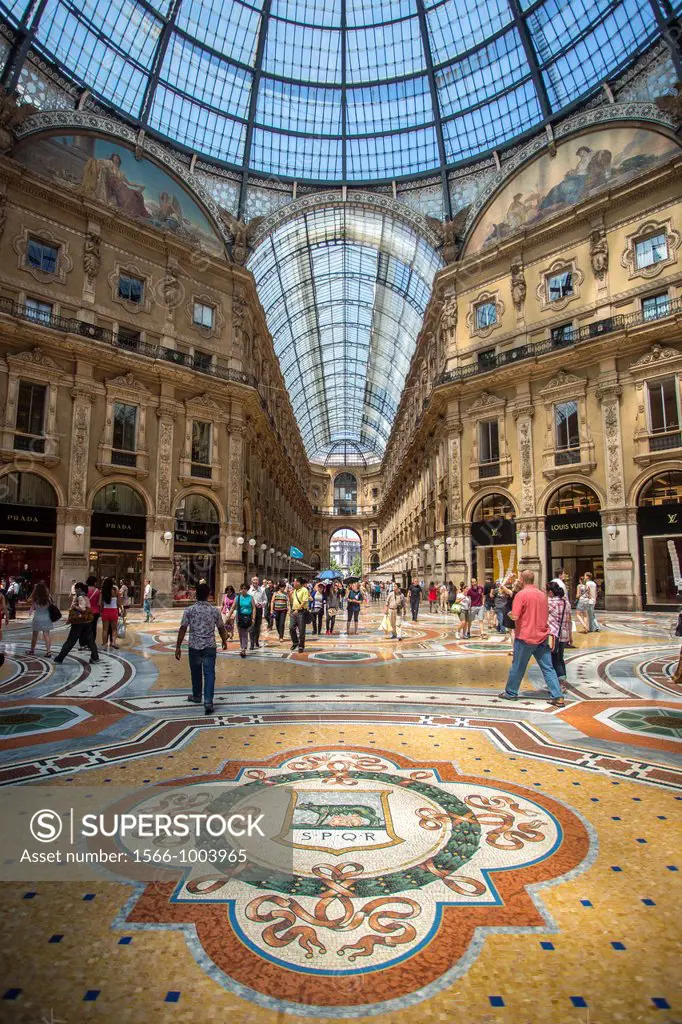 Italy , Milano City , Vittorio Emanuele Galleries